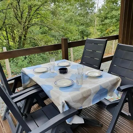 Camping Village Puyrond Bressuire Exterior photo